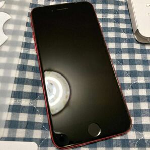 iPhone SE 第2世代 (SE2) レッド 128 GB SIMフリー ／ Apple PRODUCT RED .の画像2