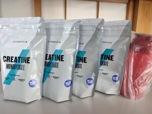 (P11) マイプロテイン Myprotein クレアチンモノハイドレート パウダー ブルーラズベリー 卯年シェイカー付 合計1kg (250g × 4個)