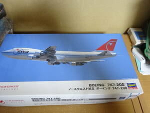 ハセガワ　1/200　ノースウエスト航空　747-200