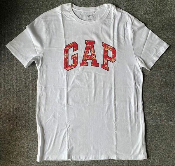 【未使用品】GAP Tシャツ 白 半袖 シャツ S