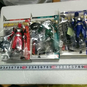 DX仮面ライダー龍騎 全3種　龍騎　ゾルダ　ナイト