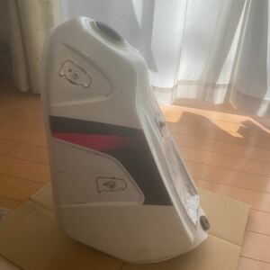 ホンダ CRM250R MD24 後期型 純正品 タンク CRM ガソリンタンク