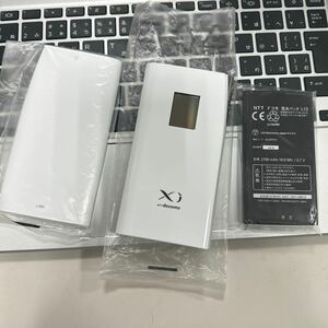 希少★未使用★docomo ドコモ Xi モバイルWi-Fiルーター L-09C ホワイト 電池パック L13