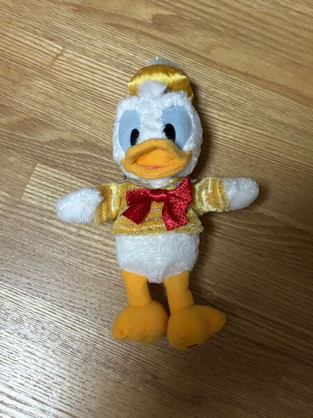 ディズニー ドナルド ぬいぐるみバッジ 30周年