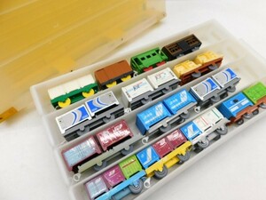 ★友0046 まとめて プラレール 車両 電車 貨物列車 トレインケース 収納ケース TOMY トミー 32311081