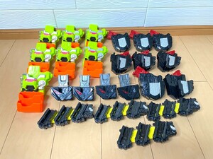 仮面ライダー エグゼイド ビルド セイバー ケース DX キメワザスロットホルダー 大量 ガシャット ゲーマドライバー 変身ベルト　まとめ