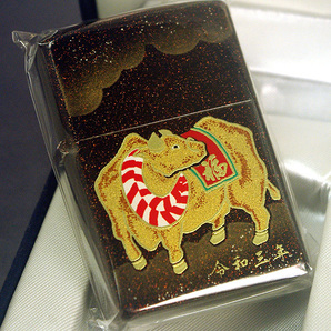 【ZIPPO】本金蒔絵 梨子地塗「福」牛(丑)/ネコポス