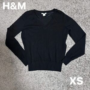 Ｖネック　H&M セーター　長袖　黒　プチプラ　無地　XSサイズ