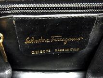 1円 Salvatore Ferragamo フェラガモ レザー がま口 チェーン ショルダーバッグ ポーチ 肩掛けかばん レディース ブラック系 AR7075_画像6