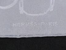 ■新品■未使用■ HERMES エルメス カレ45 プチカレ ガヴロッシュ シルク100％ 総柄 スカーフ ハンカチーフ グレー系 AQ7379_画像4