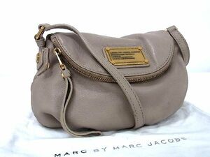 1円 MARC BY MARC JACOBS マークバイマークジェイコブス レザー クロスボディ ショルダーバッグ レディース グレージュ系 AU2724