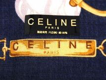 ■美品■ CELINE セリーヌ 総柄 綿100％ スカーフ ハンカチーフ レディース ネイビー系×マルチカラー DD3059_画像4