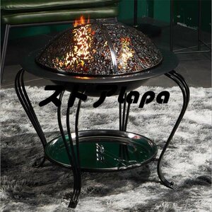 室内の炭火のたらいの炭のストーブの家のストーブの無煙の炭の火鉢はストーブをあぶって暖を取って屋外のあぶり焼き台にこたえる q1672