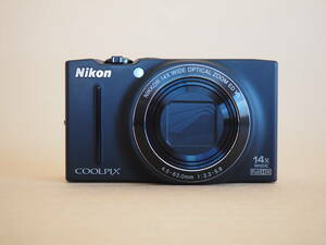 Nikon COOLPIX S8200 ブラック