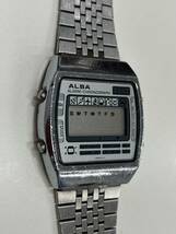 SE04 SEIKO ALBA Y749-4020 アラームクロノグラフ 腕時計 デジタル ALARM クォーツ _画像2