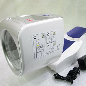 ◎展示品 オムロン OMRON HEM-1020 スポットアーム 上腕式血圧計 デジタル自動血圧計 アダプター付き w111510の画像1