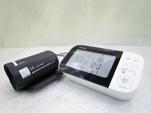 ◎美品 OMRON オムロン 上腕式血圧計 HCR-7601T プレミアム19シリーズ 展示品 w11219