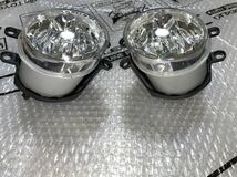 ☆極上☆ トヨタ 純正 LED フォグライト フォグランプ 30-413 AWS210/AWS211 GRS210/GRS211 ZYX10 クラウンアスリート CHR C-HR プリウス_画像5