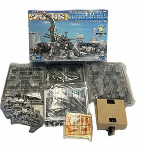 AZ-130 希少 未組立 TOMY 当時物 ZOIDS 1/72 ゾイド 037 ウルトラザウルス 旧ゾイド プラモデル 箱 ビンテージ トミー 