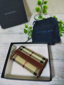 新品 未使用 ケース付き BURBERRY バーバリー キーケース