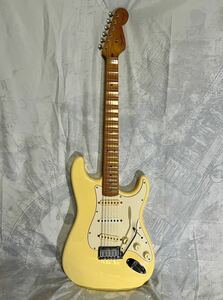 【中古】FenderUSA Yngwie Malmsteen Stratocaster スモールヘッド　1988年製