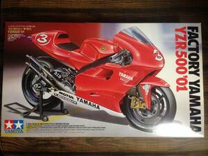 (◆[TOY] 美品 タミヤ 1/12 オートバイシリーズNo.88 ファクトリー ヤマハ YZR500 '01 未組立