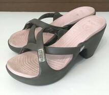 クロックス サイプラス crocs ヒールサンダル を ブラウン×ピンク w6 22～23cm相当 サイプラス初期 レア_画像1