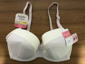 新品ワコール「Pulili」ブラジャーサイズF65♪ RB2665 PU匿名配送 未使用