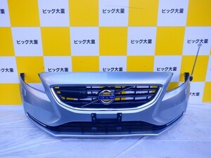 ボルボ Ｖ４０ フロントバンパー　MB4164T