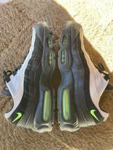 NIKE AIR MAX 95 ESSENTIAL black/electric green at9865-004 ナイキ エアマックス 95 スニーカー ブラック ホワイト グリーン　中古_画像3