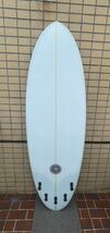 新品！未使用！特価！バイロンベイ発！ELEMENT SURFBOARD SCRAMBLE EGG 6’6” 45.77L PU カラー　SKY. サーフィン　バイロンベイ_画像2