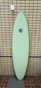 新品！未使用！特価！バイロンベイ発！ELEMENT SURFBOARD DOUBLE YOKE 6’8” 39.45L PU カラー　SMOKE GREEN サーフィン　バイロンベイ