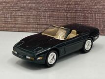 即決有★1/64 ジョニーライトニング シボレー コルベット オープンカー 1996 Chevrolet Corvette グリーン系★ミニカー ルース_画像1