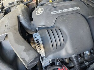 エスカレード　02 エンジン　本体　6.0L