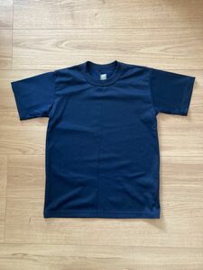 ゼット　紺色Tシャツ　140