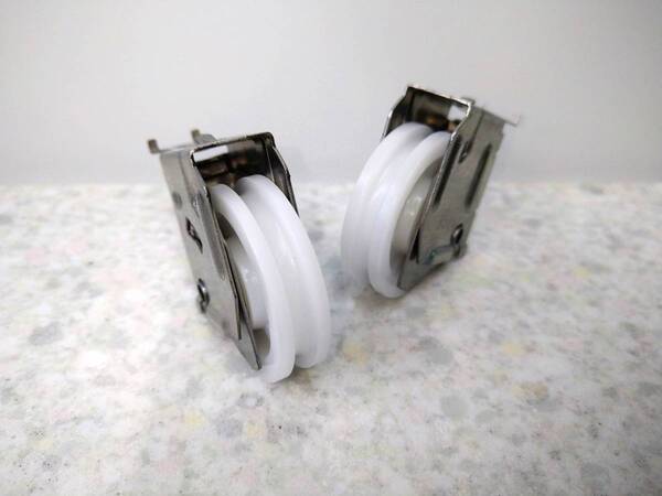トステム テラス引戸戸車 FNMB145 1セット 戸車2個 アトモスPGⅡ障子 NCVオペラPGⅡ障子 プリシードPGⅡ障子 新品 純正部品