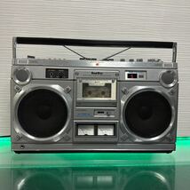 非常に珍しい ◆ラシカセ RN-3000 コロンビアHITACHI 日立TRK-8180 COLUMBIA BEAT BOYビートボーイ ラジカセ◆動作品メンテナンス済_画像3