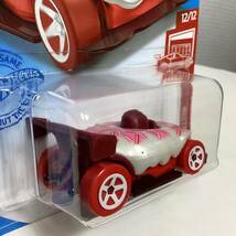 【Target限定レッドエディション】☆ホットウィール☆ ドーナツ ドリフター RED EDITION 　Hot Wheels _画像4