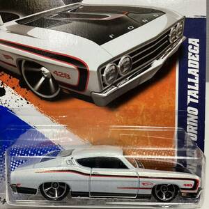 ☆ホットウィール☆ '69 フォード　トリノ　タラデーガ　白　Hot Wheels 