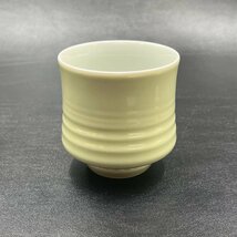 557-5 加藤渓山作青磁茶碗 検 茶器茶道具湯飲み湯呑みぐい紺綬褒章人気作家伝統工芸美しい綺麗美品コレクションpottrey_画像3