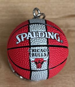 ◇バスケ NBA シカゴ Bulls プロ バスケットボール SPALDING 中古 キーホルダー ブルズ