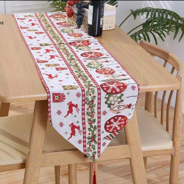 クリスマス テーブルランナー テーブルクロス オーナメント 装飾 サンタクロース トナカイ Xmas おしゃれ 北欧風 