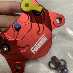 台湾Folamdo-赤●カニキャリパー●84mm●鍛造2pot●アルミ●ブレンボ BREMBO●フランドー FRANDO●グロム NSR NS1 シグナス V125 PCXの画像2