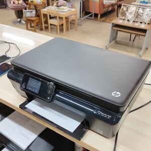 HP photosmart5521　ジャンク品　外観比較的きれい インクジェットプリンター