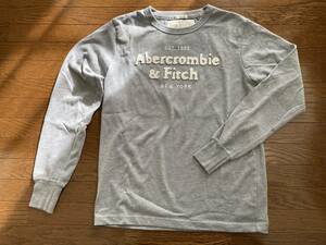 【送料無料】アバクロンビーアンドフィッチAbercrombie&Fitch ロング長袖　Tシャツ　サイズＭ　マッスル　グレー　灰