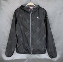 Puma プーマ マウンテンパーカー ナイロン ジッパー レディース M 黒グレー 水玉 ドット 裏地メッシュ トリコロール たためる ロゴ E693_画像1