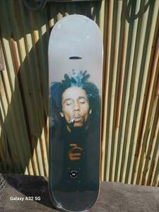 新品 日本正規品 コラボモデル　PRIMITIVE プリミティブ BOB MARLEY ボブマーリー　8.0サイズ 超レア品