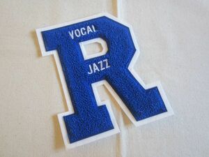 【大きめ】刺繍 パイル フェルト VOCAL JAZZ「R」ジャズ ボーカル ワッペン/アメカジ スタジャン カレッジ カスタム Gジャン P26