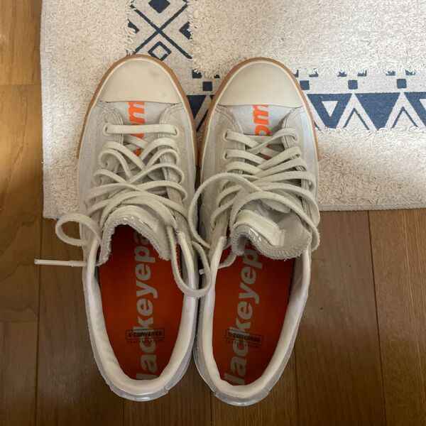 CONVERSE ブラックアイパッチコラボスニーカー