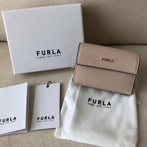 新品　FURLA バビロン 定価22,000円 三つ折り財布 トライフォールド ウォレット ベージュ系